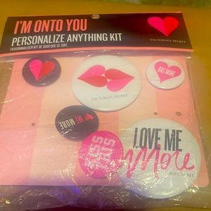 Victoria secret Personalize anything kit
